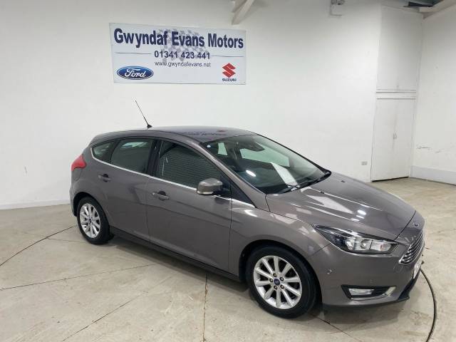 Ford Focus 1.5 TDCi 120 Titanium 5dr Hatchback Diesel Brown